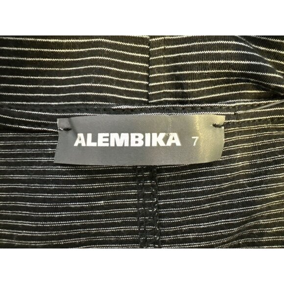 Alembika Black & White Striped Sleeveless Tunic Blouse w/front pocket - Picture 8 of 10